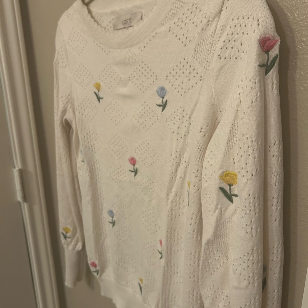 LOFT White Floral Embroidered Blouse